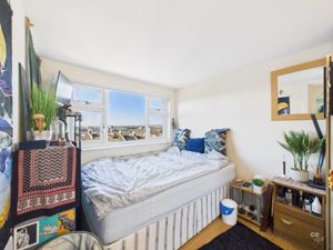 Bedroom- click for photo gallery